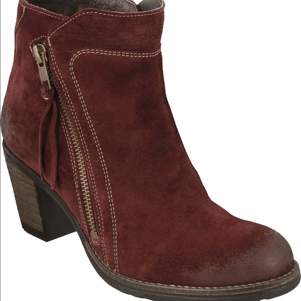 Taos💋NEW💋Dillie wine suede EU 42 (US 11-11.5)
